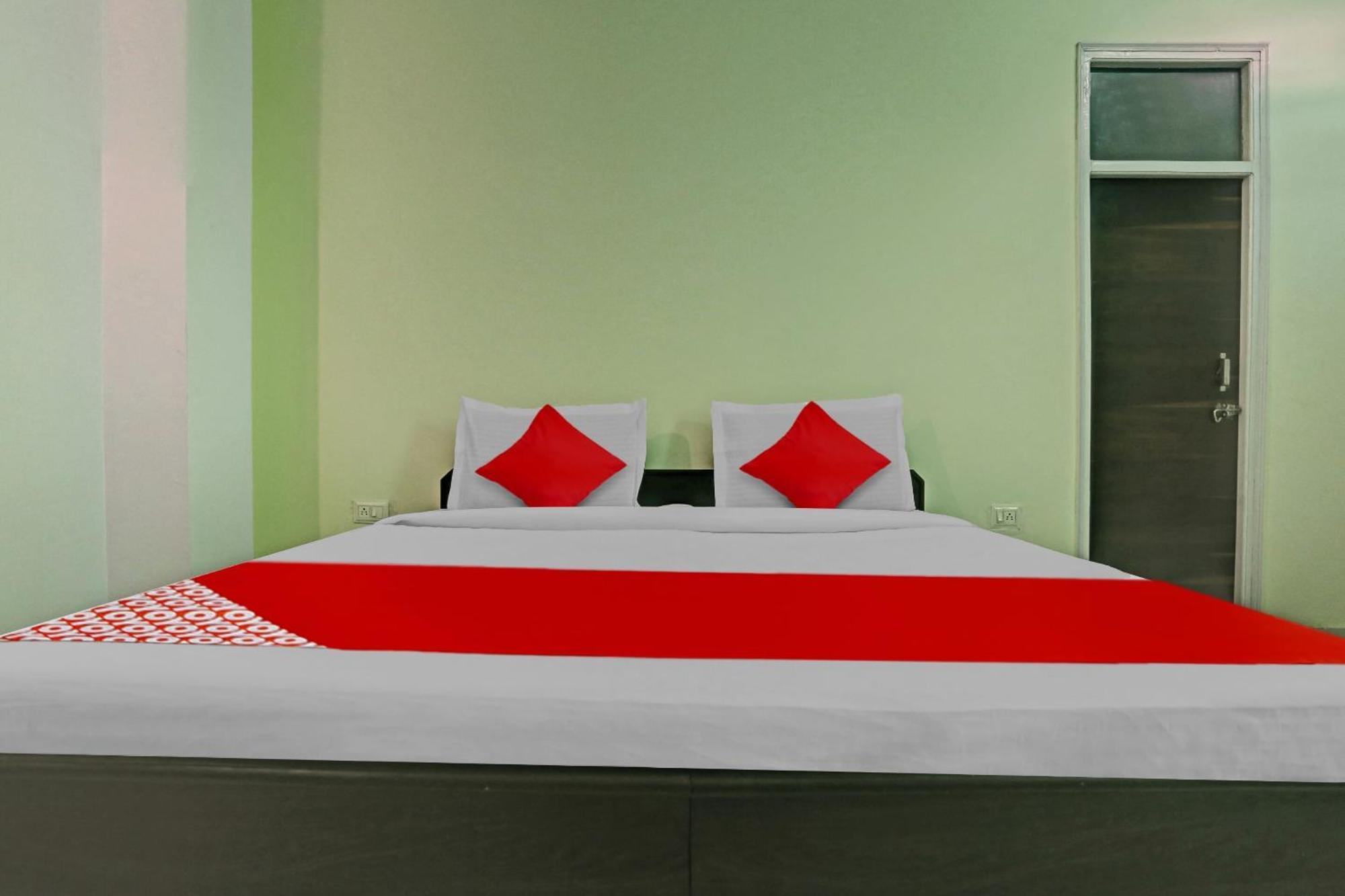 Hotel O Arya Residency Gurgaon Eksteriør billede